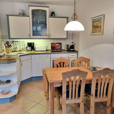 Stoertebeker 06-01 דירה *